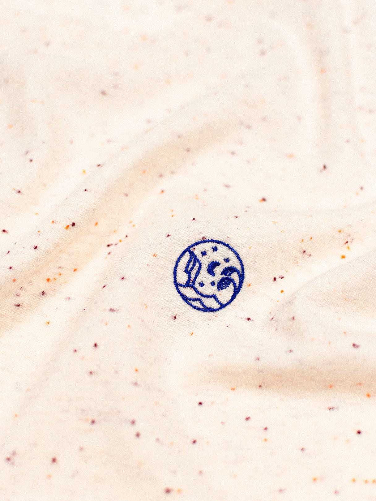 Auckland — Unisex T-Shirt - Youth Lagoon