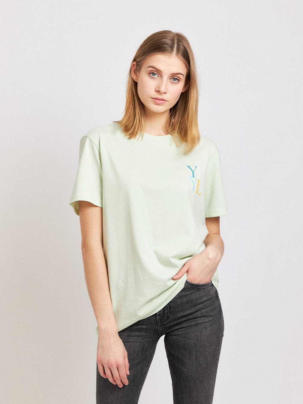 Rotorua — Unisex T-Shirt - Youth Lagoon
