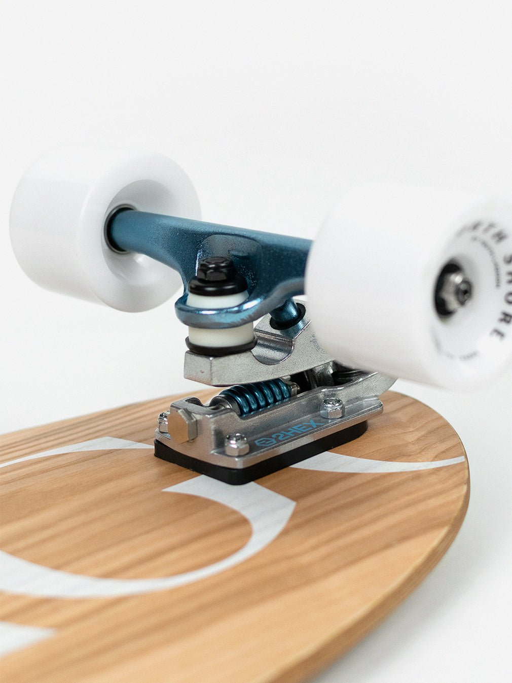 Berawa 32" Surfskate / 2Hex - Youth Lagoon
